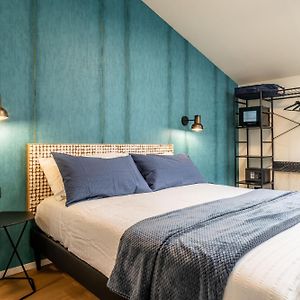 Camera standard con letto king size